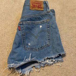 Levi’s 501 shorts